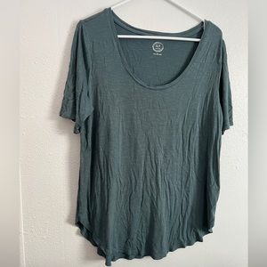 3 pack large Maurice’s 24/7 tees